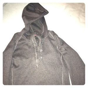 Women’s Northface Hoodie XL
